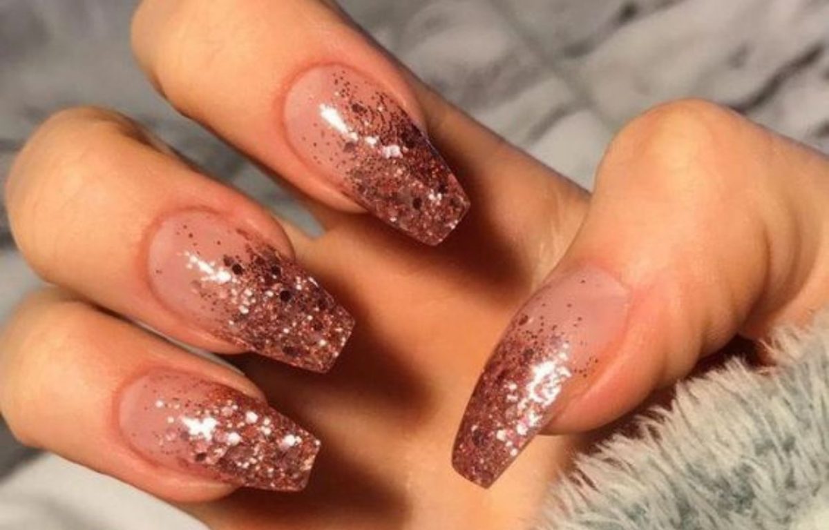 unhas glitter