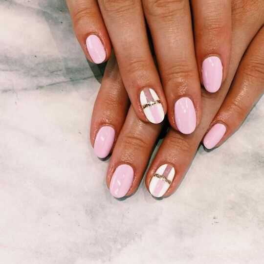 Iogurte Nails - marca desconhecida (Pinterest)