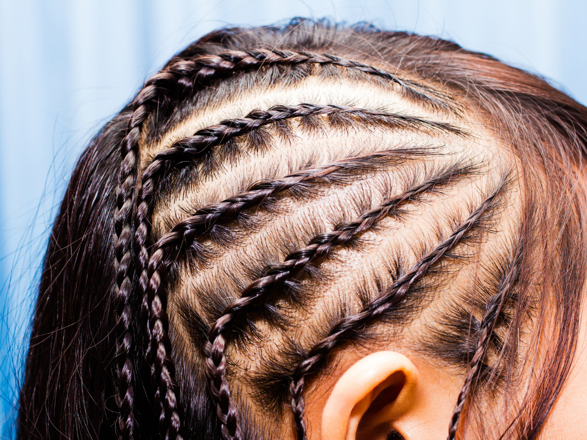 Revolucione seu penteado. Foto cabelo com trança rasteira