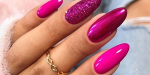 Cores de Unhas do momento: fucsia (Pinterest)