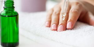 Óleo de melaleuca para unhas