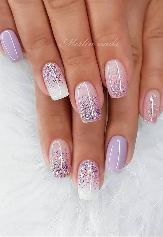 Unhas Decoradas com glitter branco encapsulado