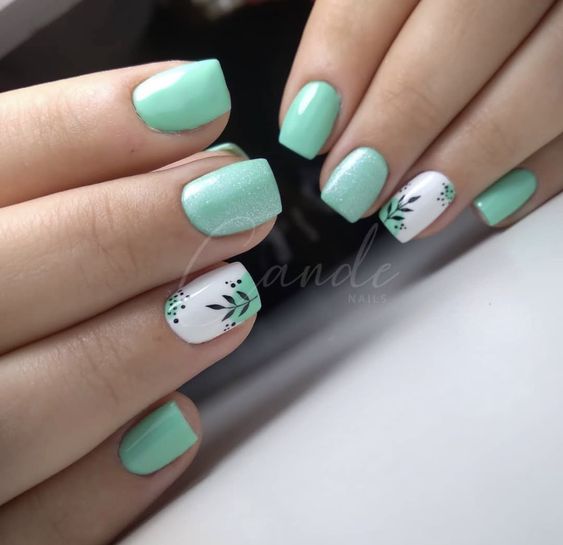 Unhas Simples e Elegantes