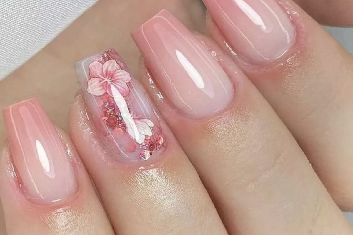 unhas de fibra de vidro decoradas 2