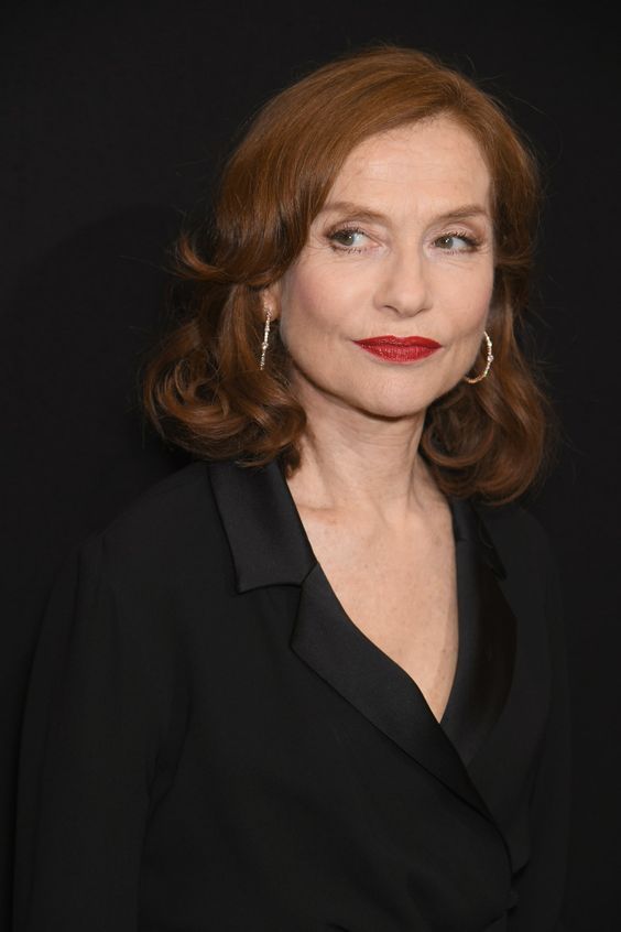 Corte de cabelo "Nirvana" atriz Isabelle Huppert