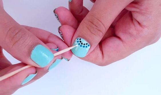 Palito de dente unha - truques unhas decoradas em casa