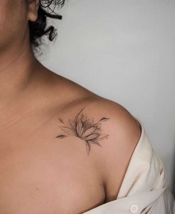 Flor de Lótus Tatuagem (Pinterest)