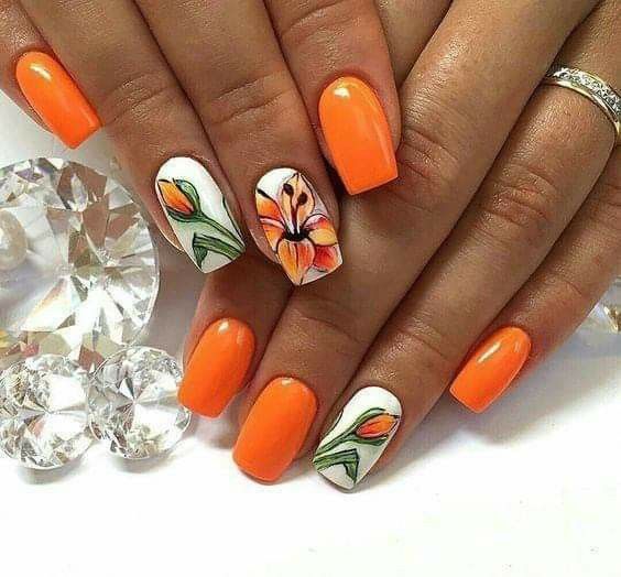 Floral Delicado - Marca e Cor (Pinterest) - Esmaltação para o Fim de Semana