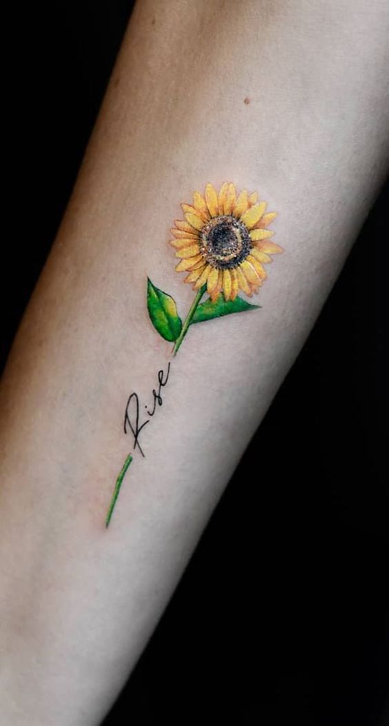 tatuagens com flores para mulheres