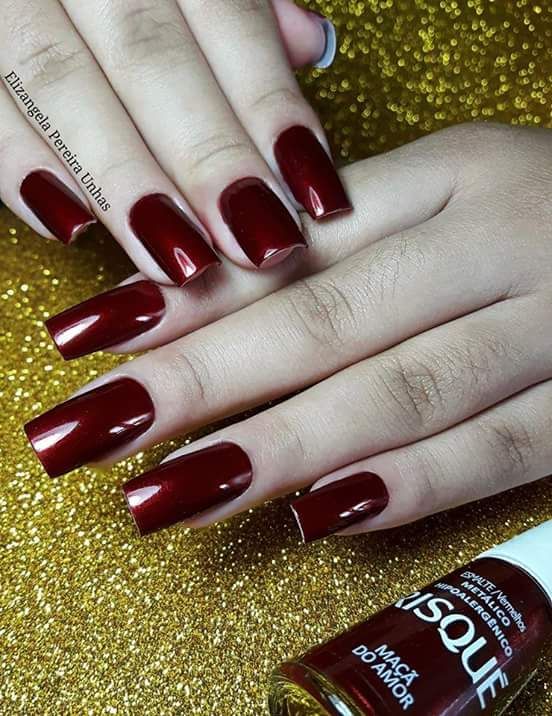 Vermelho Cereja - Cor Maçã do Amor - Risqué (Pinterest) - unhas decoradas com cores intensas